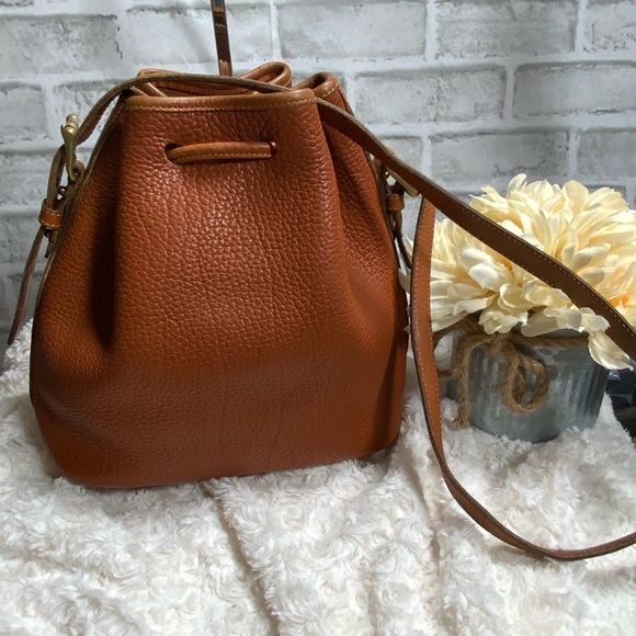 Vintage Dooney & Bourke Tan Leather Bucket Shoulder Bag - Picture 4 of 4